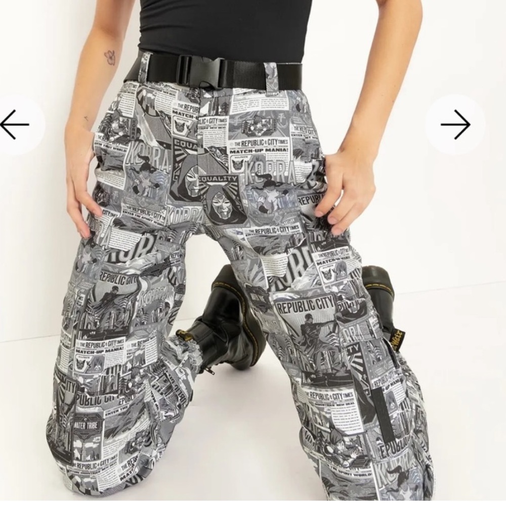 Blackmilk X Avatar Korra Republic City News Cargo Pants Joggers: Black White - Picture 9 of 16